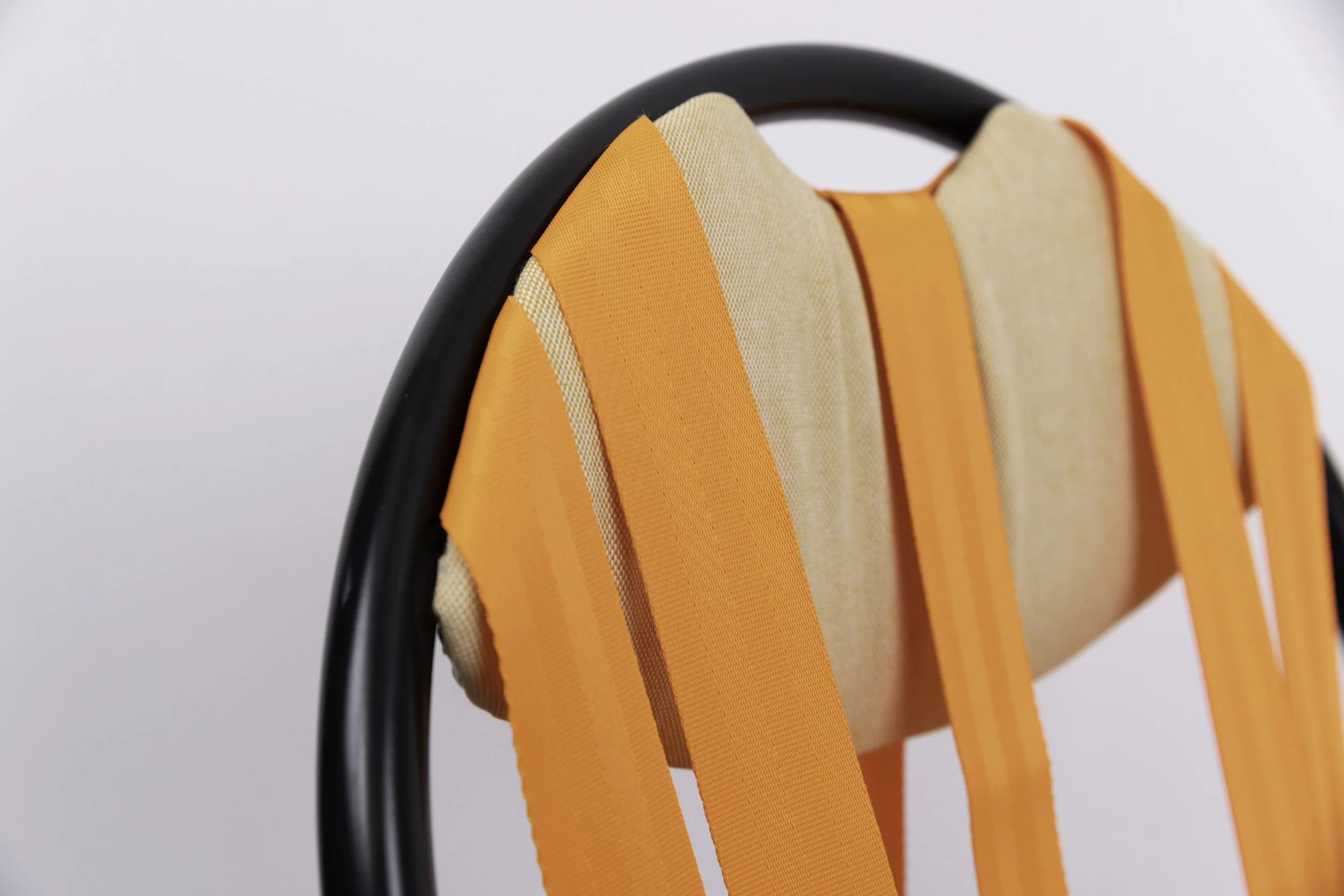 MdM_Shoot_2_ChaiseOrange_Detail_Brut_2.jpg