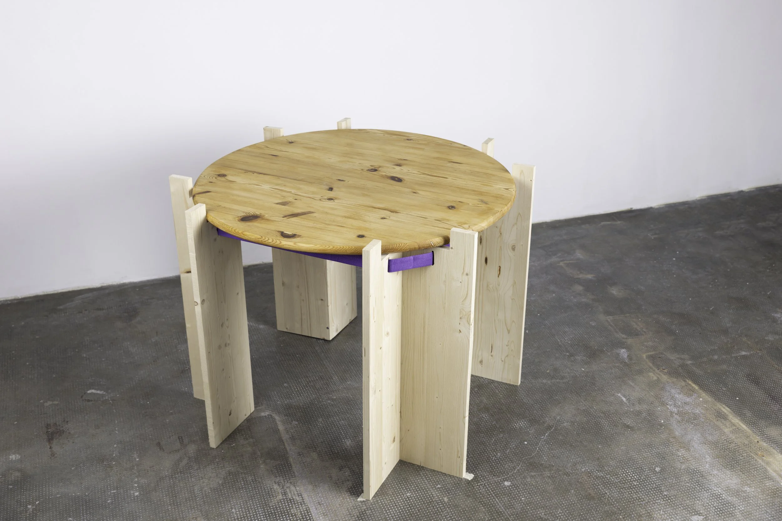 MdM_Shoot_2_table_Brut_1.jpg