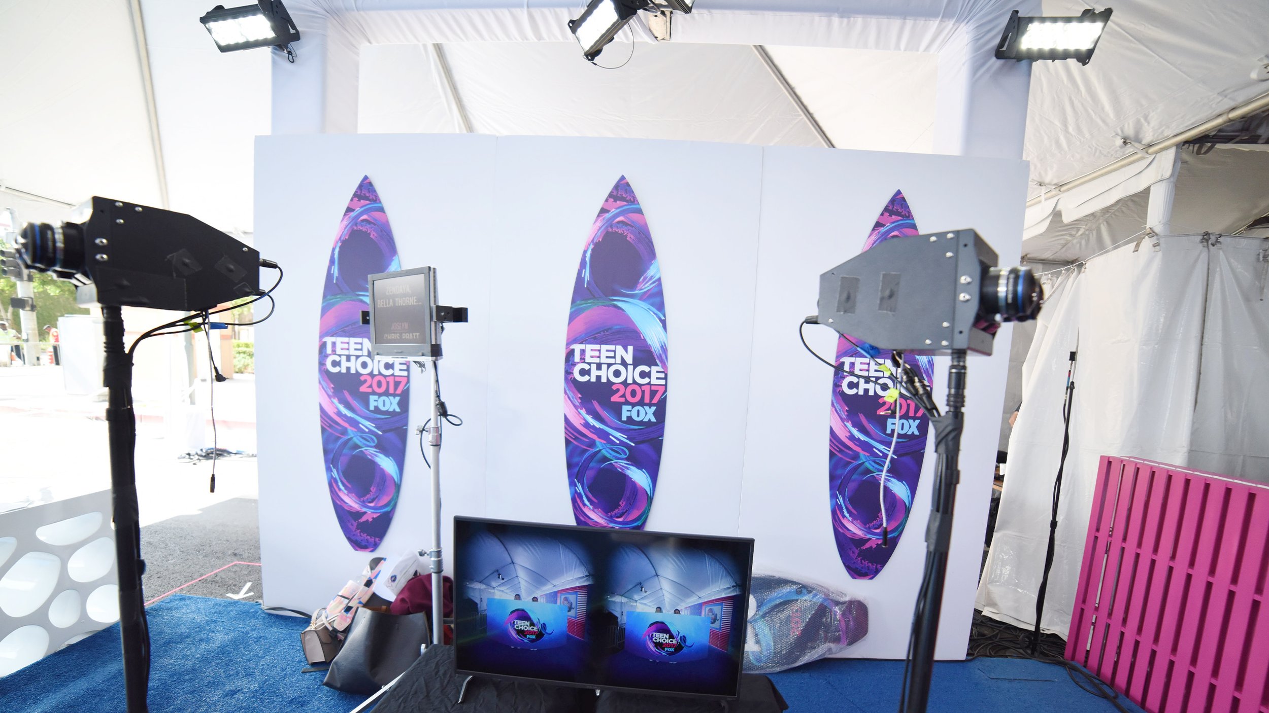 fox_teen_choice_awards_special_event_creative_work_art_direction_design_creativity_creative_art_director_BRYAN_BARNES-17.jpg