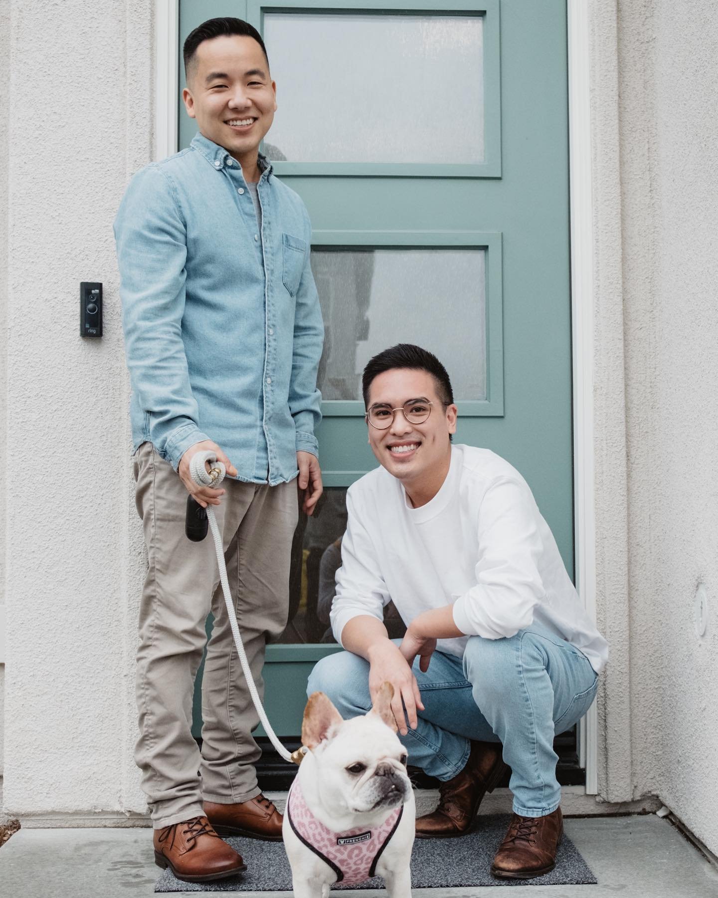 (2/2) Drew, James, and Bailey.
New home in Anaheim, CA.

📸 @ryanvermilion
.
.
.
.
.
#newhome #homebycharles #feelslikehome #compassrealestate #realtor #realestate #orangecounty #anaheim