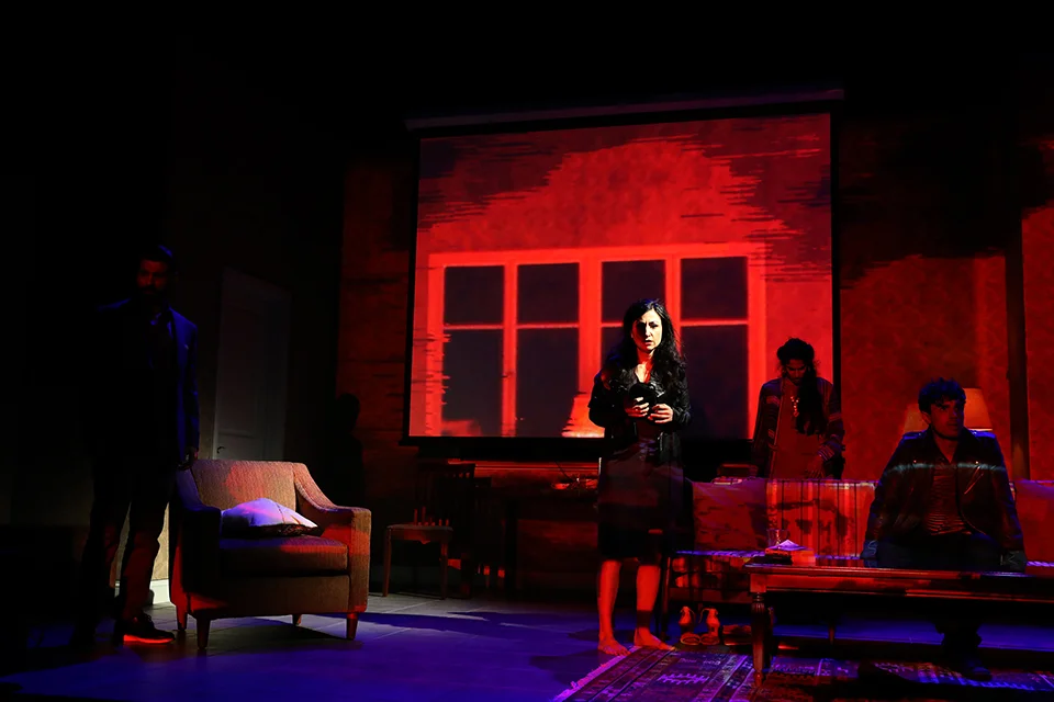 kiss00022yalerep.jpg
