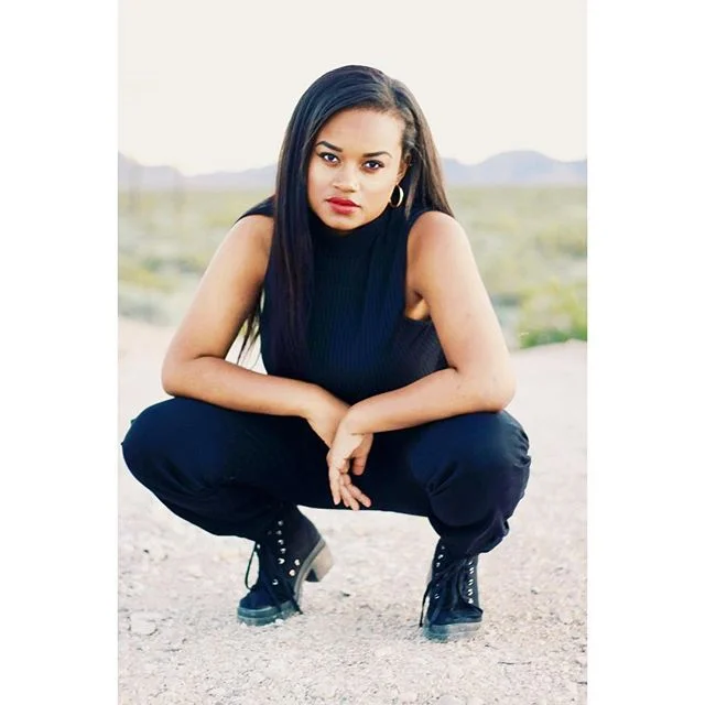 All black errthang! 👑⭐️ #Chantel