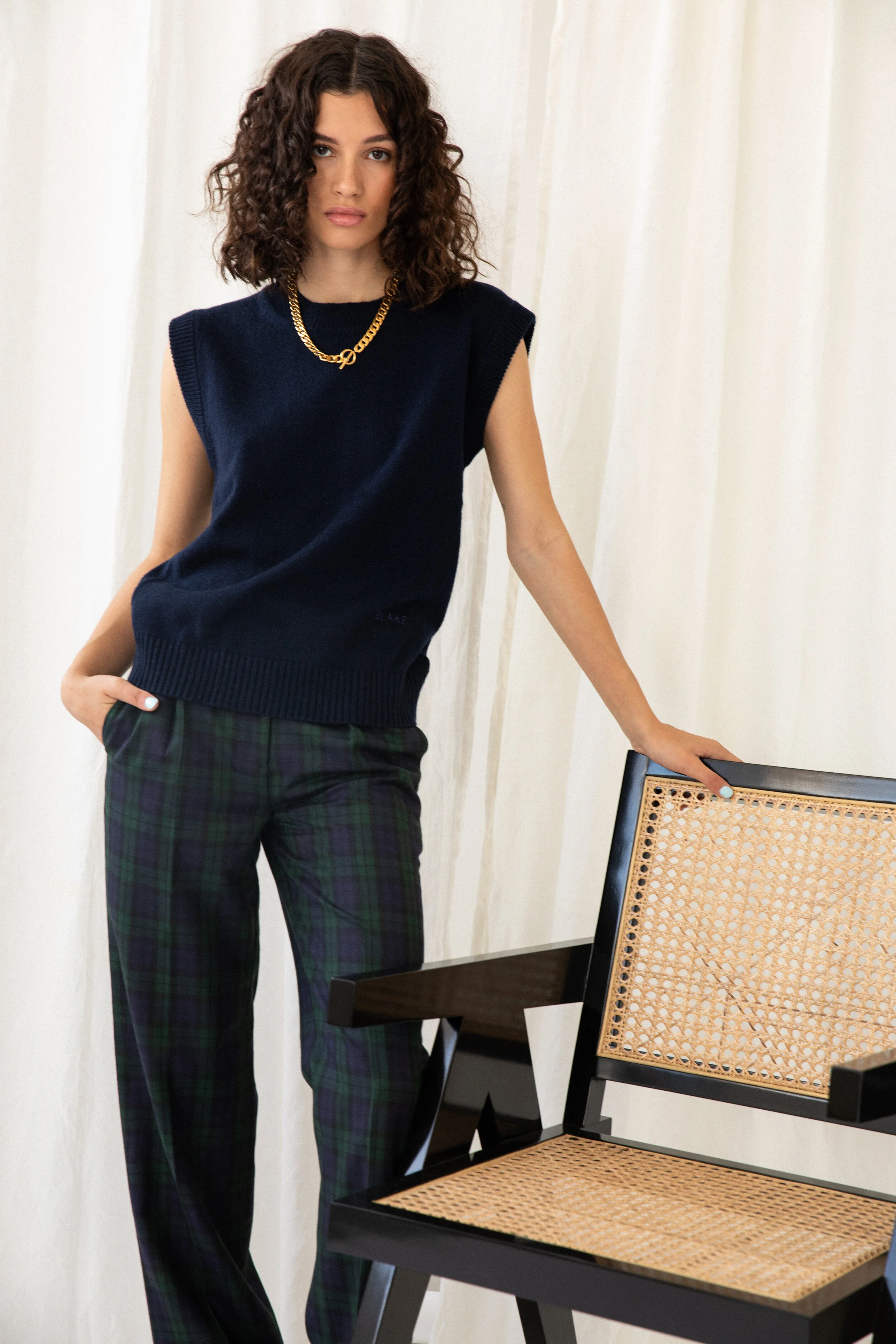 ROSE VEST_NAVY 2.jpg