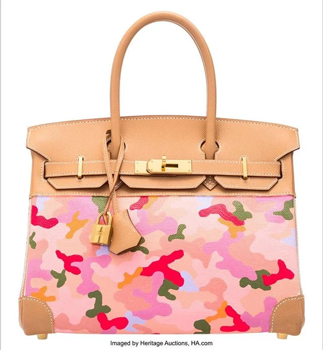 Think Pink! 💗
Camo Birkin 30 coming up for auction with @haluxury on April 28th - check the auction tab on my site for more!
-
#hermes#birkin#hermesbirkin#camo#camouflage#camobirkin#paintedbirkin#art#diy#painting#summer#fun#style#fashion#bagoftheday