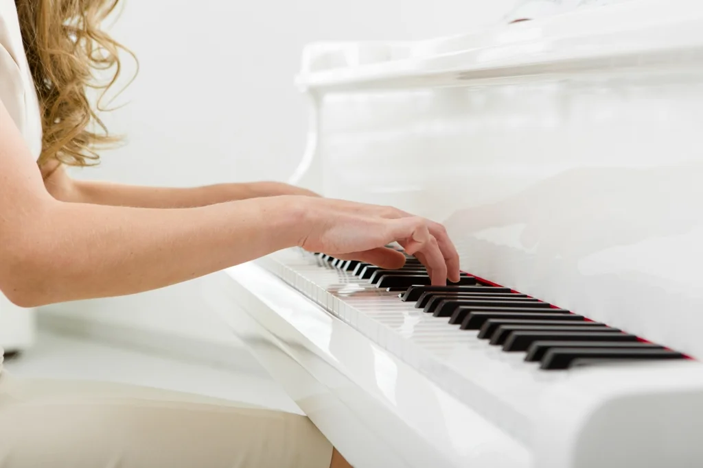 deerfield-beach-florida-beach-piano-lessons-instruction-classes.jpg