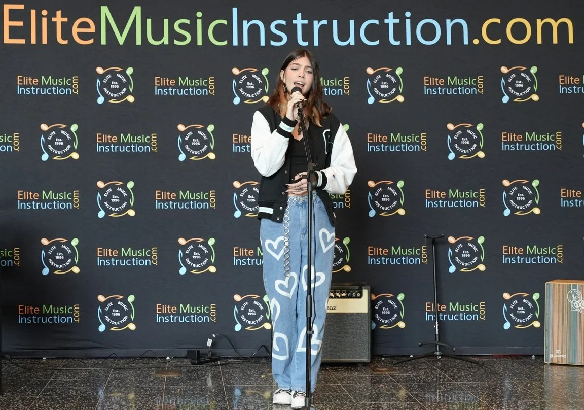 student taking voice lessons in miramar florida