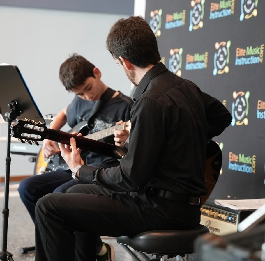 guitar teacher teaching guitar lessons in miramar florida