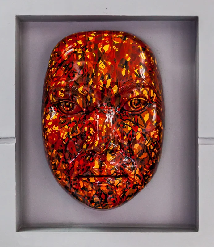 Mask N 7 ( sculpture in resine )
