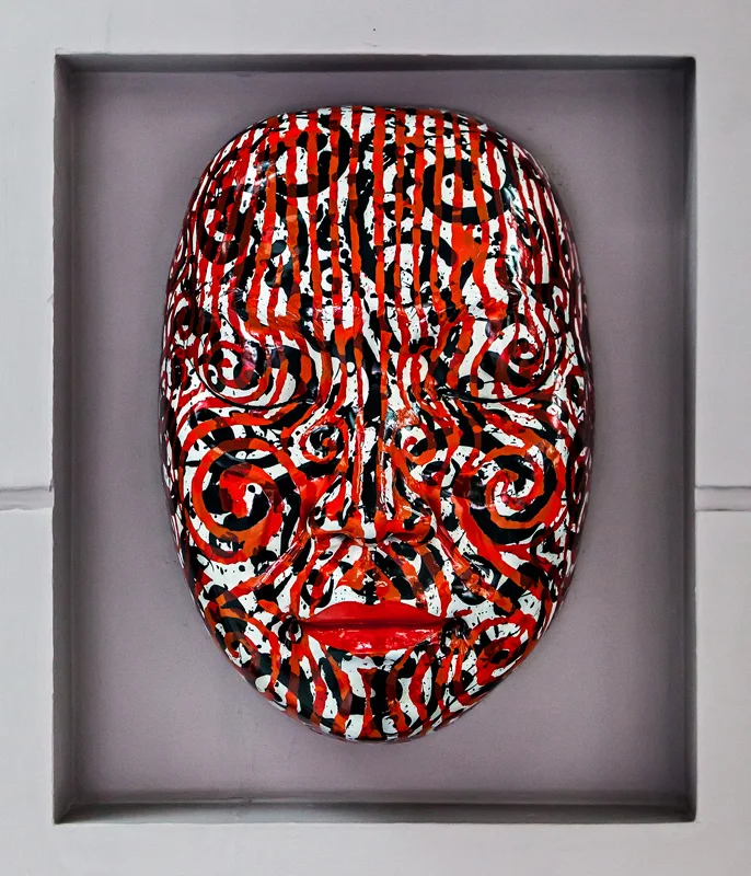 Mask N1 ( sculpture in resine )