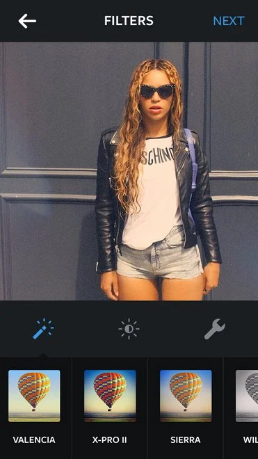 <a href="http://www.vogue.com/7684995/no-filter-instagram-social-media/" target="_Blank">VOGUE</a>