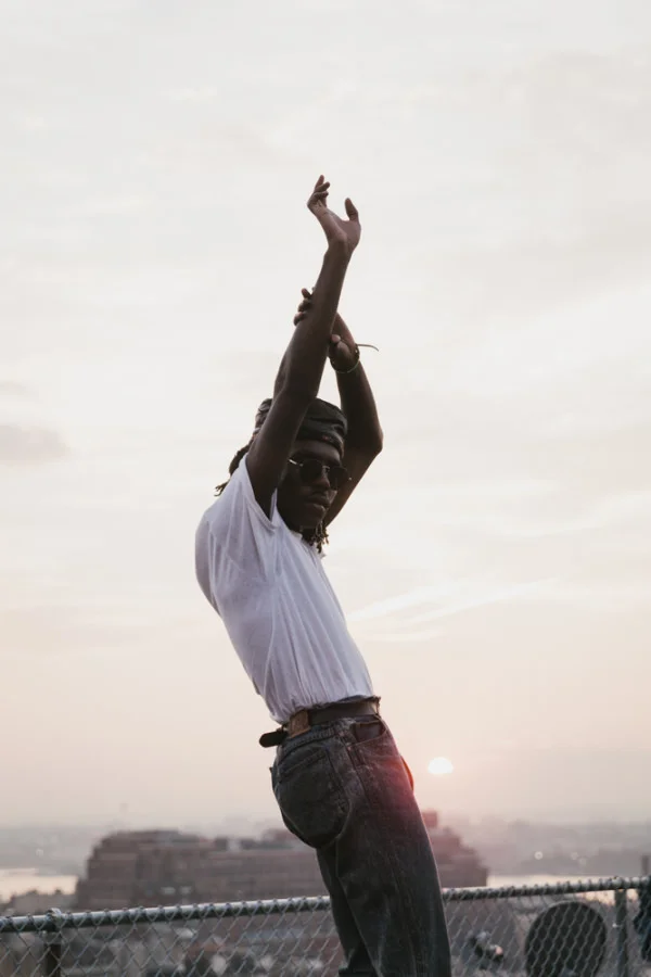 <a href="http://www.thefader.com/2016/07/01/blood-orange-freetown-sound-review" target="_Blank">FADER</a>