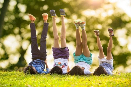 26772943_S_children_feet_playing_active_.jpg