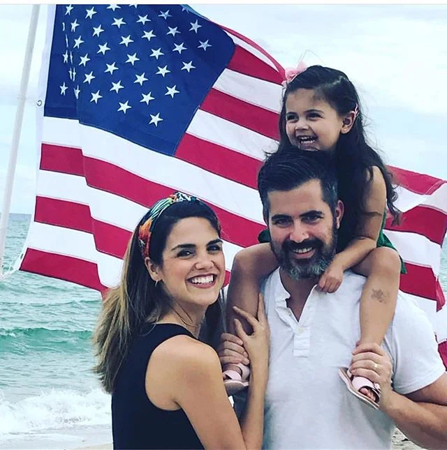 Happy Thanksgiving from the Leens. Give thanks to all of those people who make your days a little bit better. Also take time to show gratitude to your fellow man. #miamibaby #turkeyday #heyjetsetbaby #proudamericans