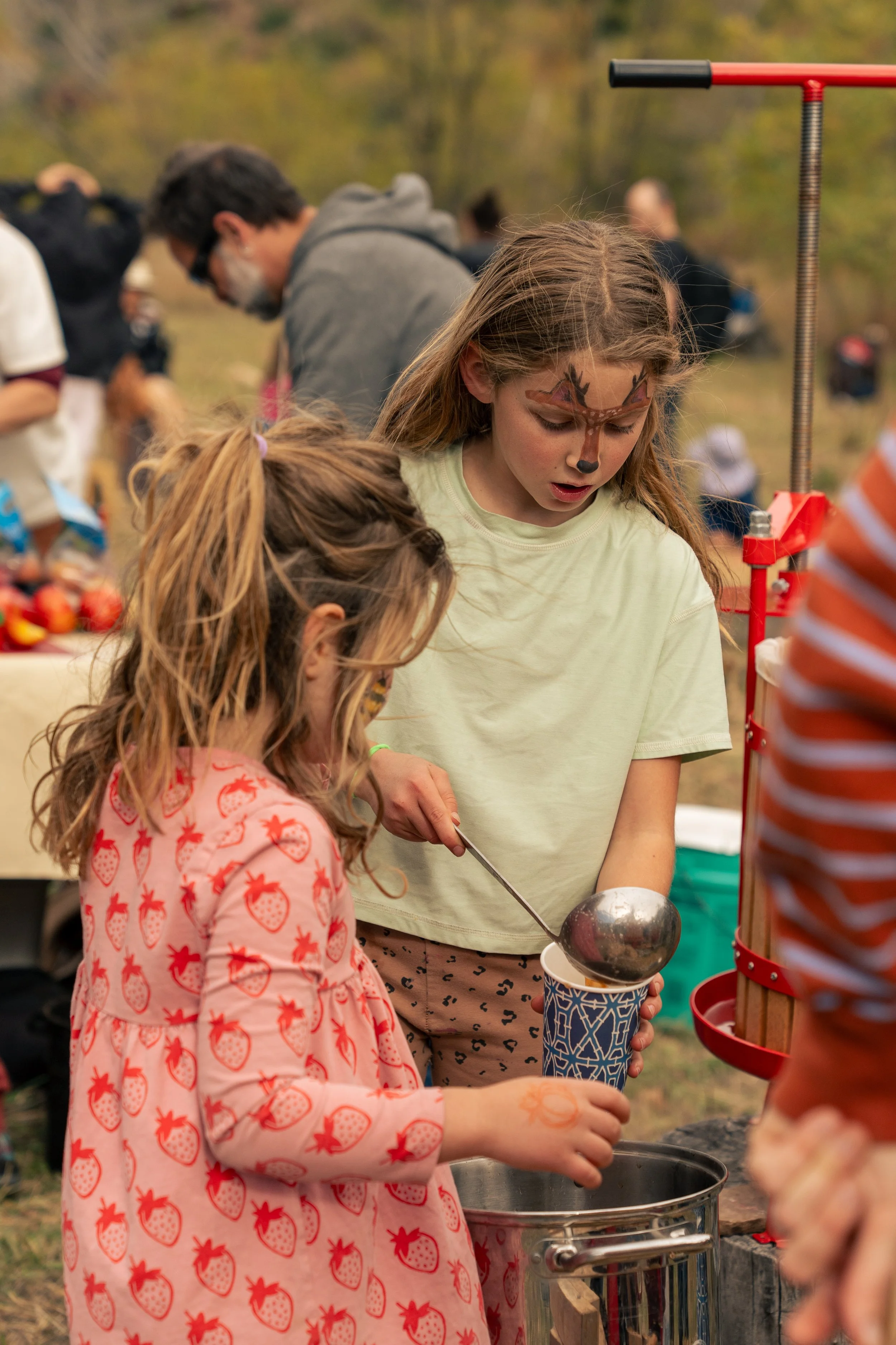 Kiva Center Fall Festival-057.jpg