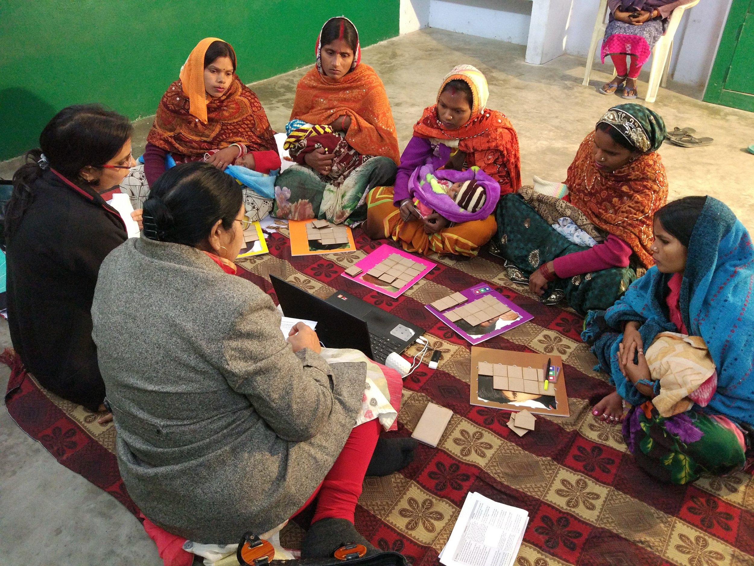 Almost every woman brought their newborn baby along, and this made it difficult for them to manoeuver the gameplay. So, we prototyped a game without the main board, to increase their comfort&nbsp;