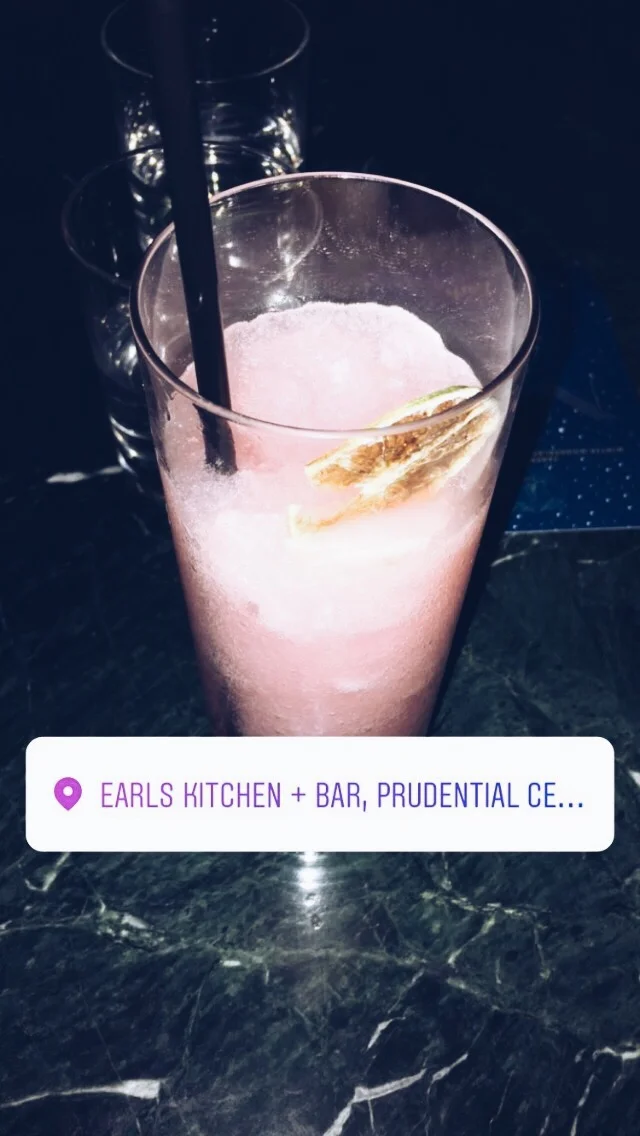 EARLE'S