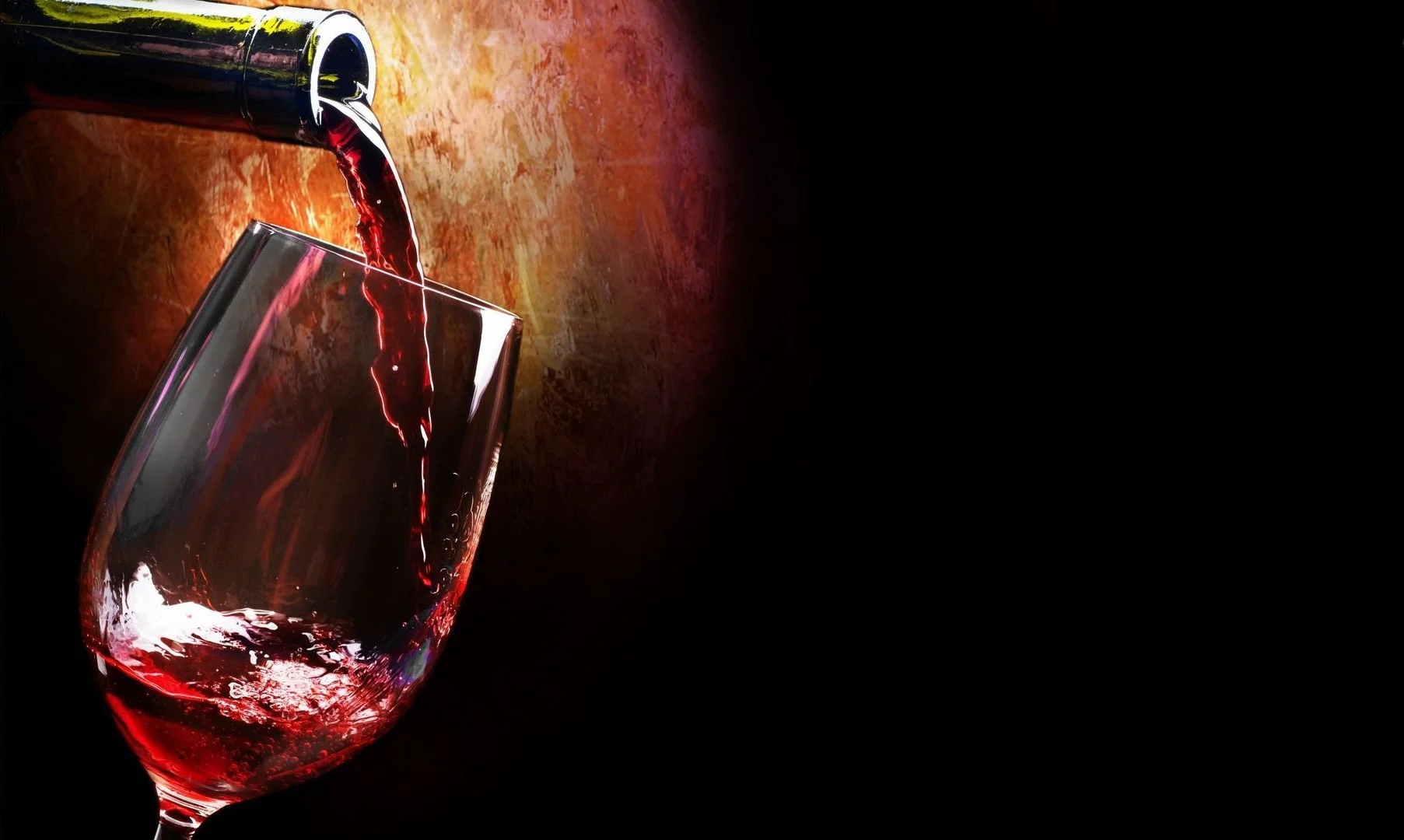 24928-pouring-a-glass-of-wine-1920x1080-photography-wallpaper.jpg