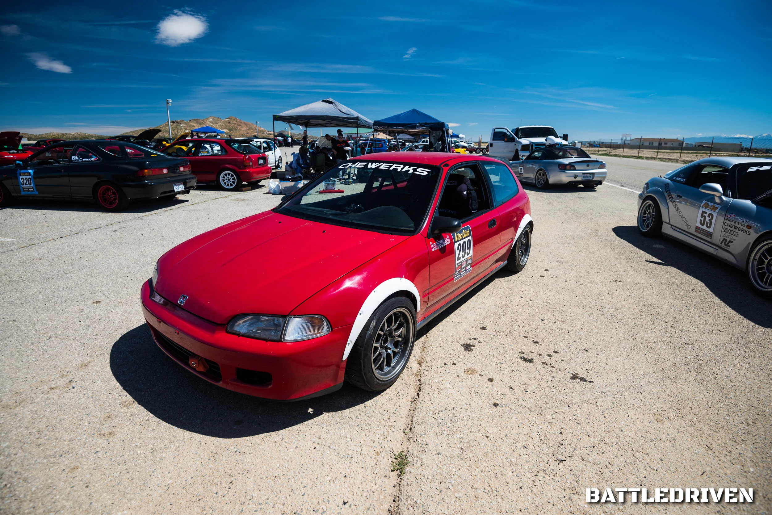 Speaking of blazing fast, Robert Choo’s (@chewerks) Group N1 GSR hatch is a competition vehicle to keep an eye out for. All function and all business.
