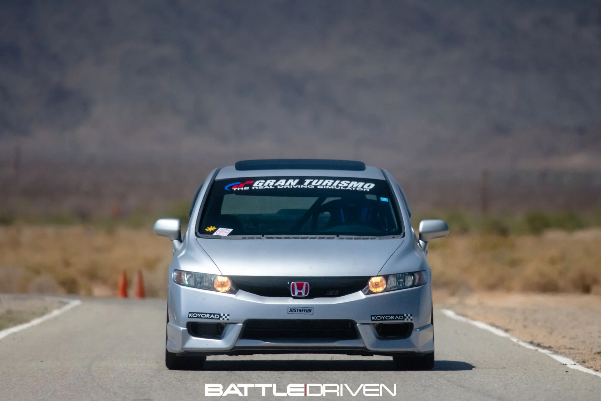 cvr18-69.jpg