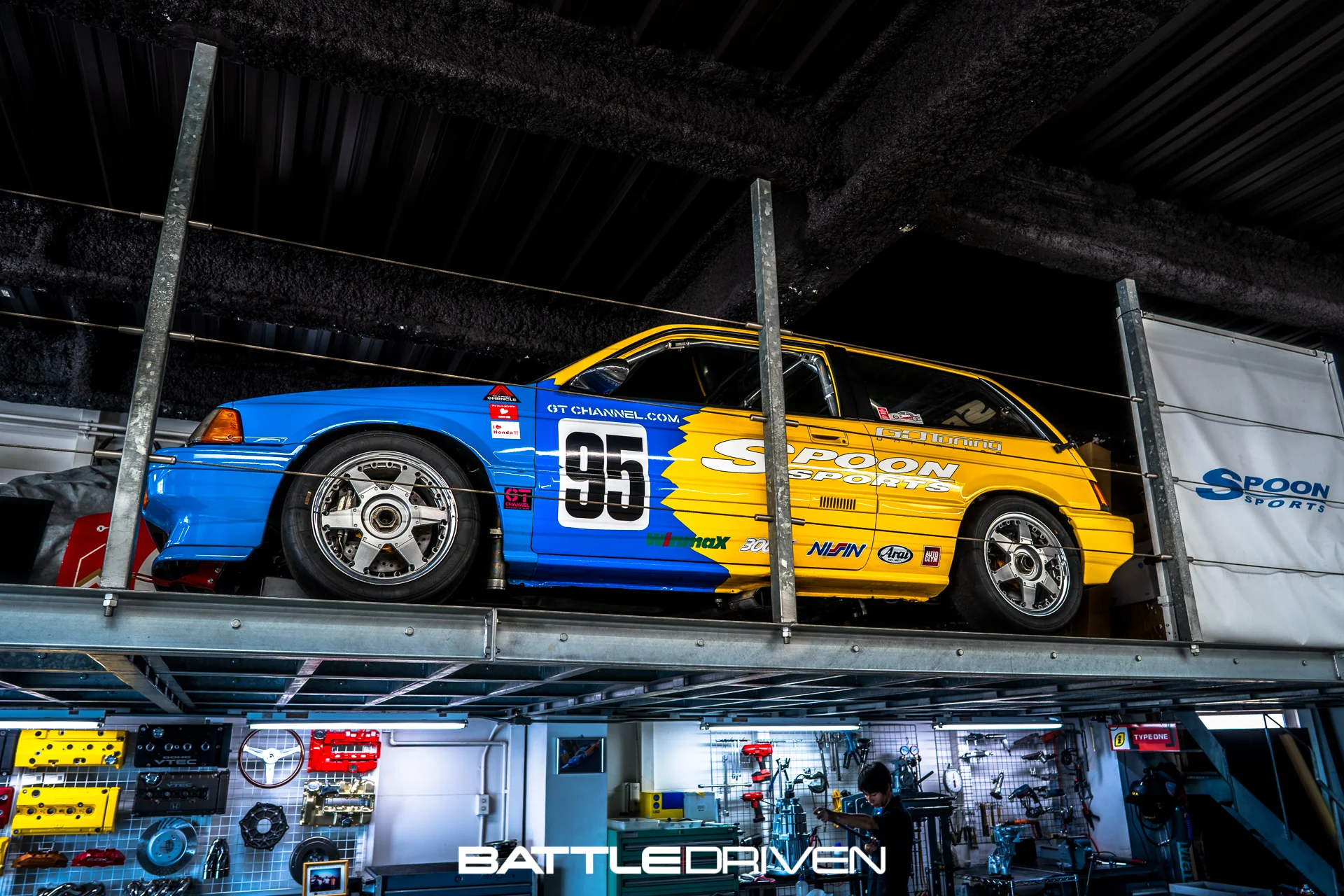 What i believe to be the symbol of Spoon’s heritage and Ichishima-san’s ethos in mechanical form, the third generation Honda Civic E-AT. The original Civic that raced in the Japanese Touring Car Championship series. What a storied sight to witness. Maybe next time it will be on the floor so i can take a closer look. Even better, I’ll know enough Japanese to ask one of the mechanics for a closer look-see, haha.