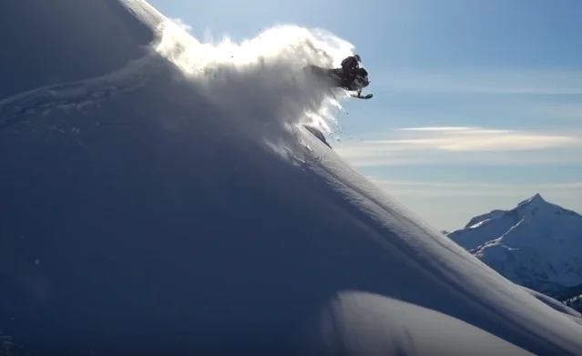 Mountain sledder 