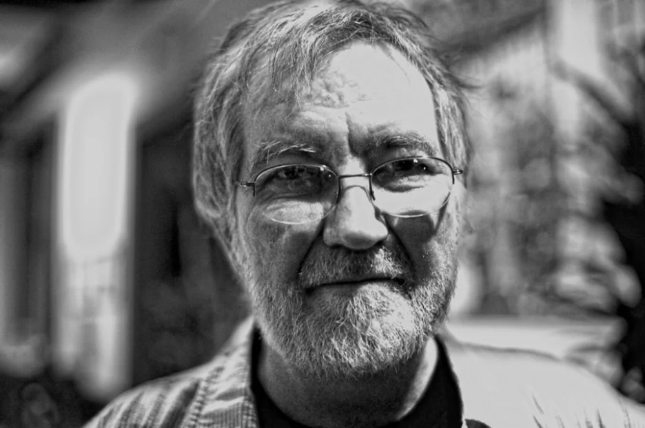 tobehooper.jpg