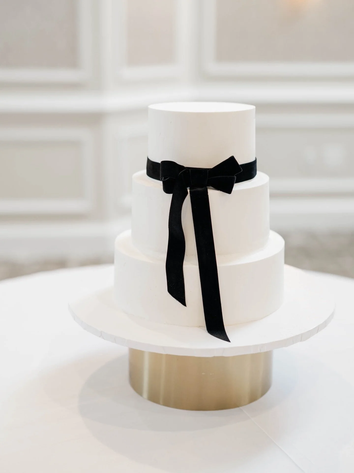 One of the most elegant cakes of 2025.