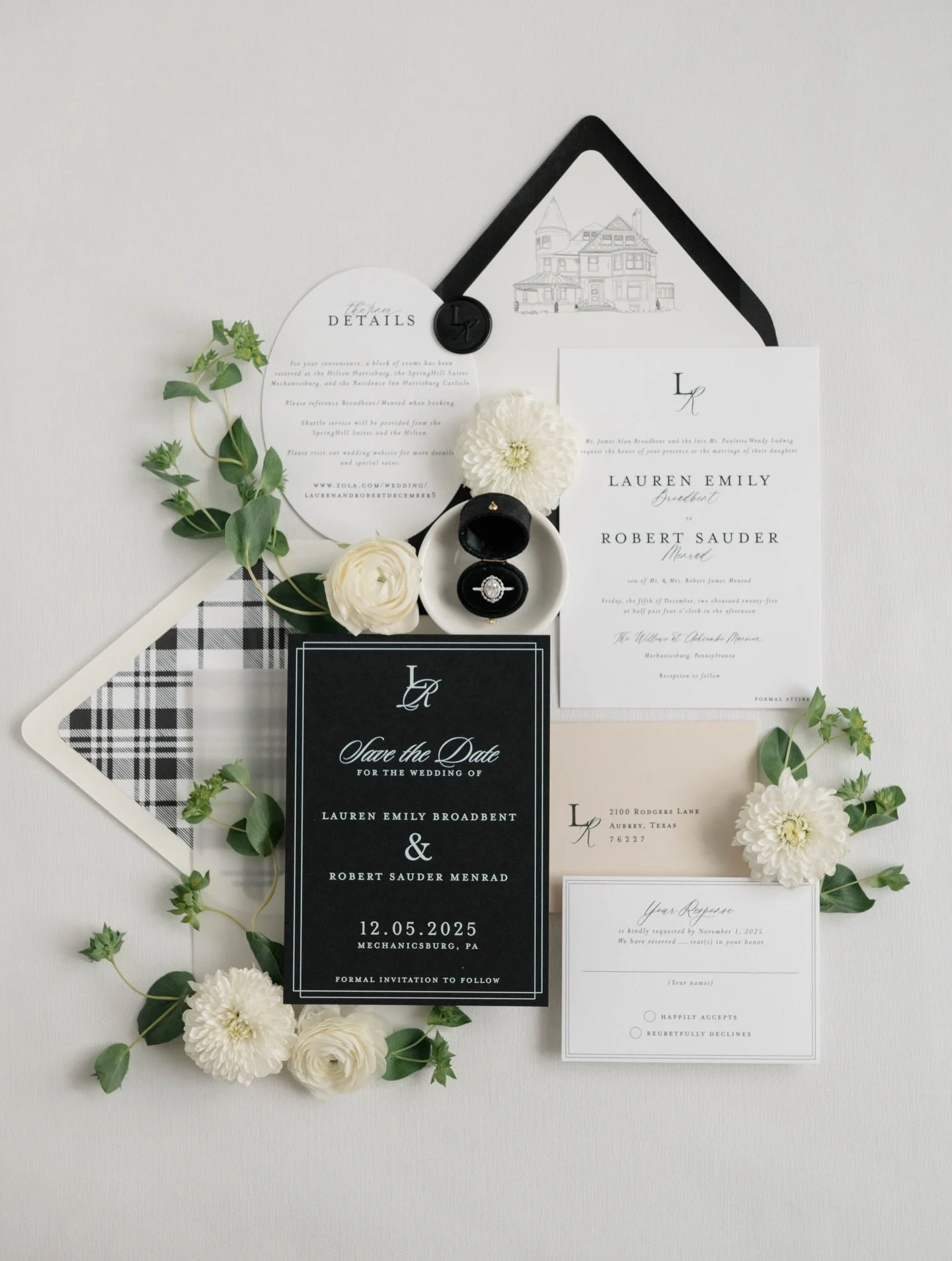 A little winter invitation suite inspo courtesy of the talented @juliakaydesign
