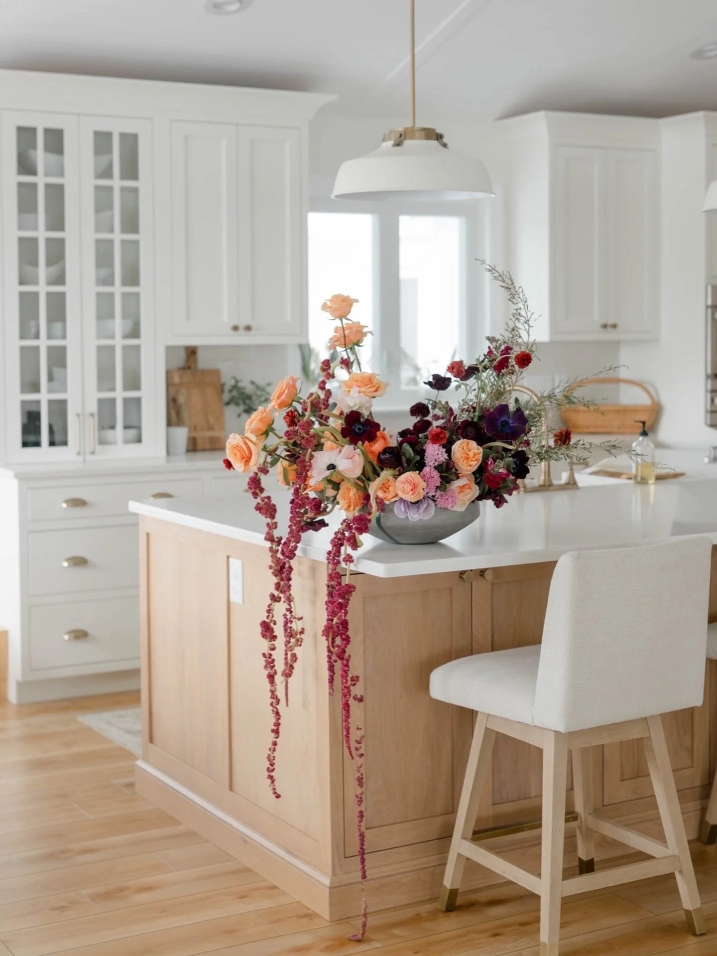 Vendor connections have been one of the greatest joys for me in this industry. The amount of talented vendors and friends I am lucky enough to consistently work with is amazing and absolutely treasured. 
⠀⠀⠀⠀⠀⠀⠀⠀⠀
That being said, I will never say no