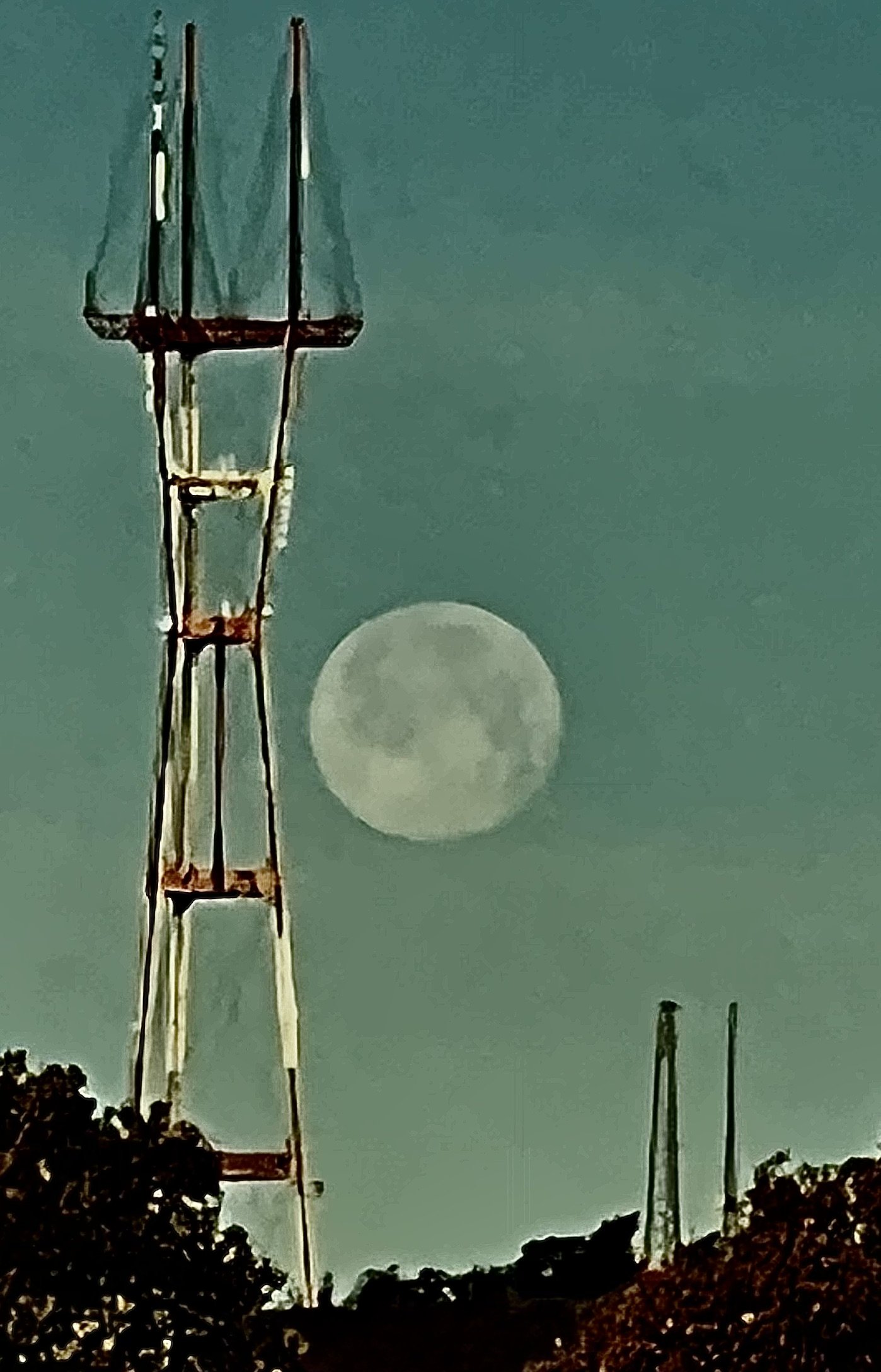 Sutro and the Moon 2023