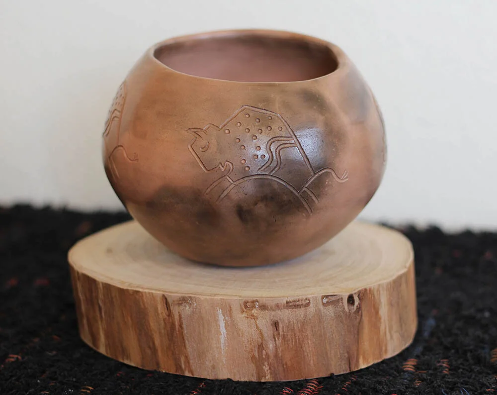 Buffalo Pot-JU.JPG