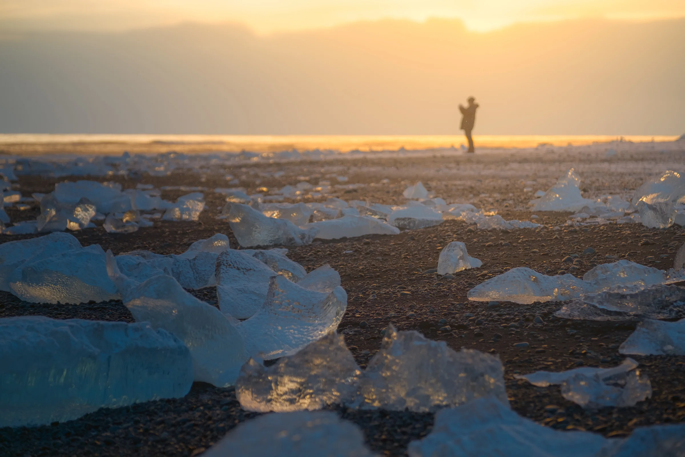 ICELAND_Jökulsárlón_ice_diamond_beach_by_maria_sahai.jpg