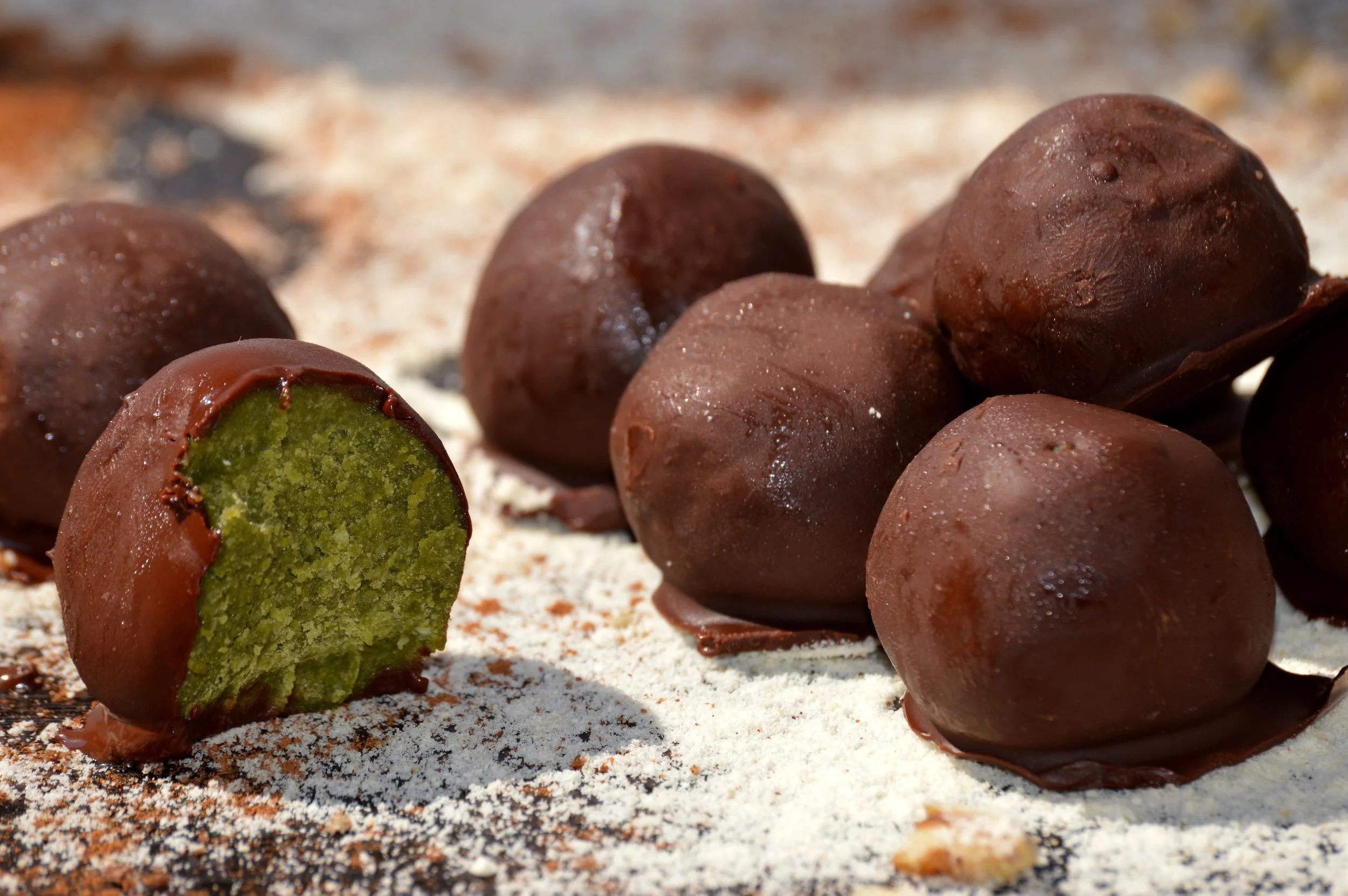 truffles matcha 03.jpg