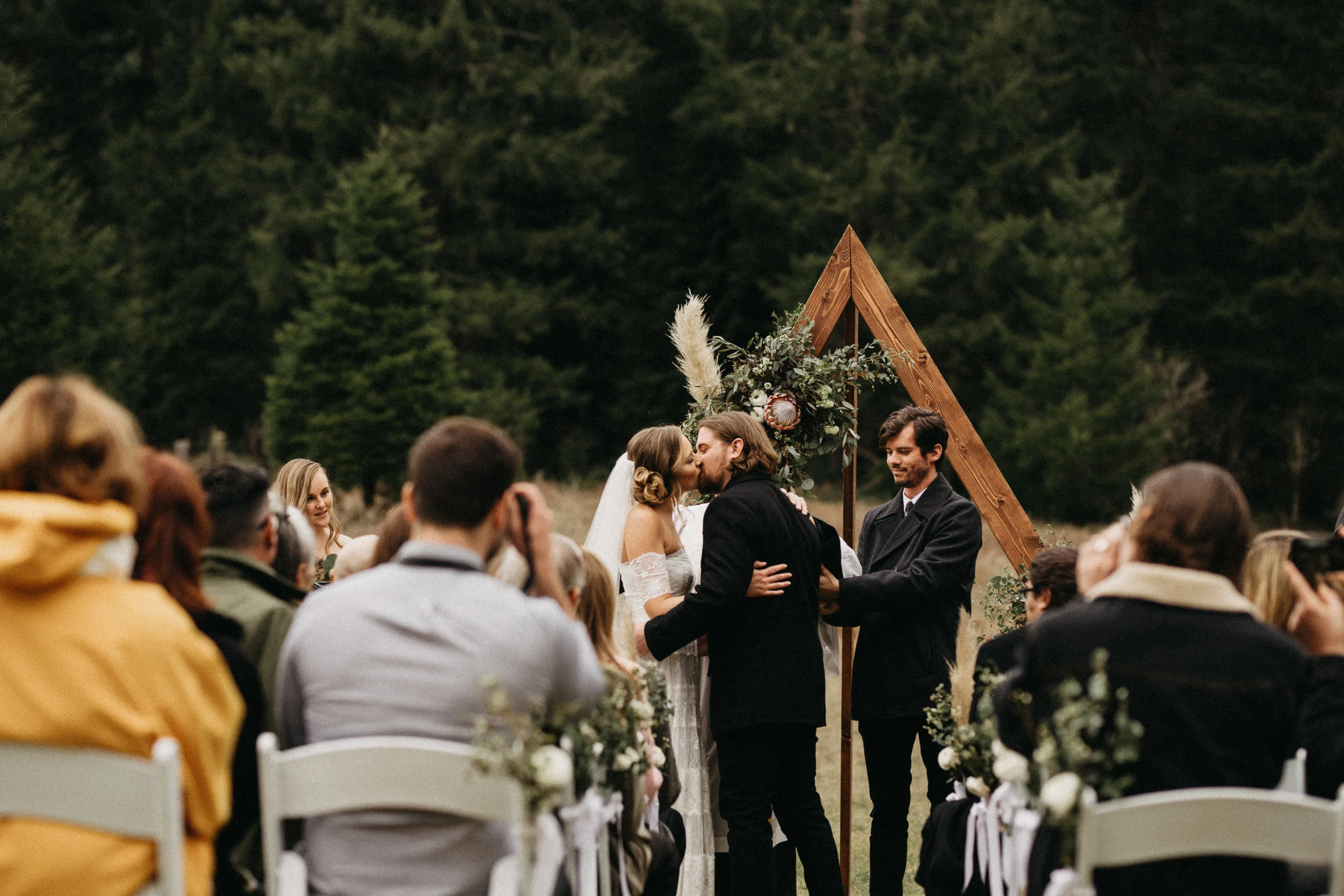 SilverFallsStateParkWedding-2590.jpg