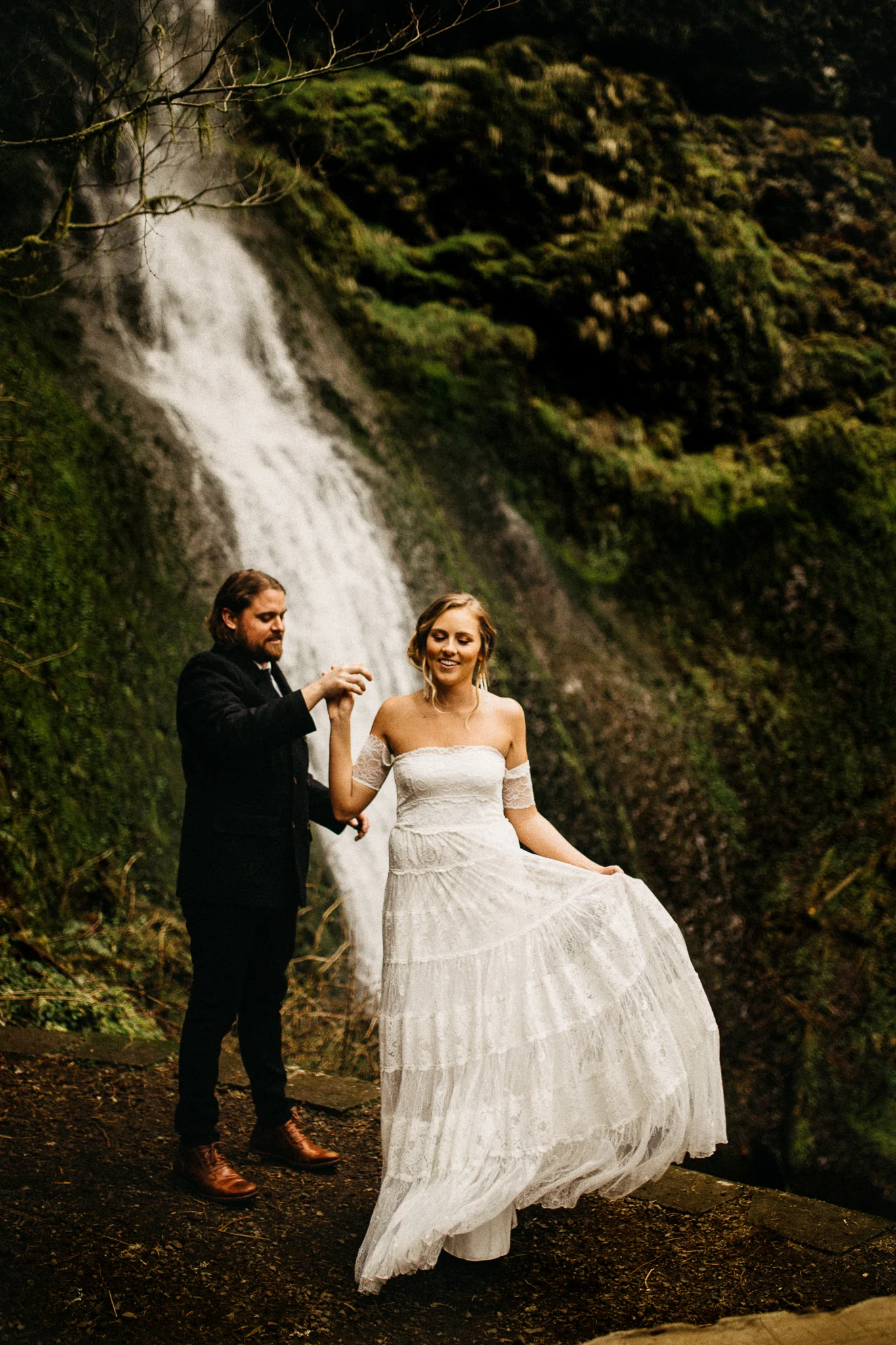SilverFallsStateParkWedding-2900.jpg