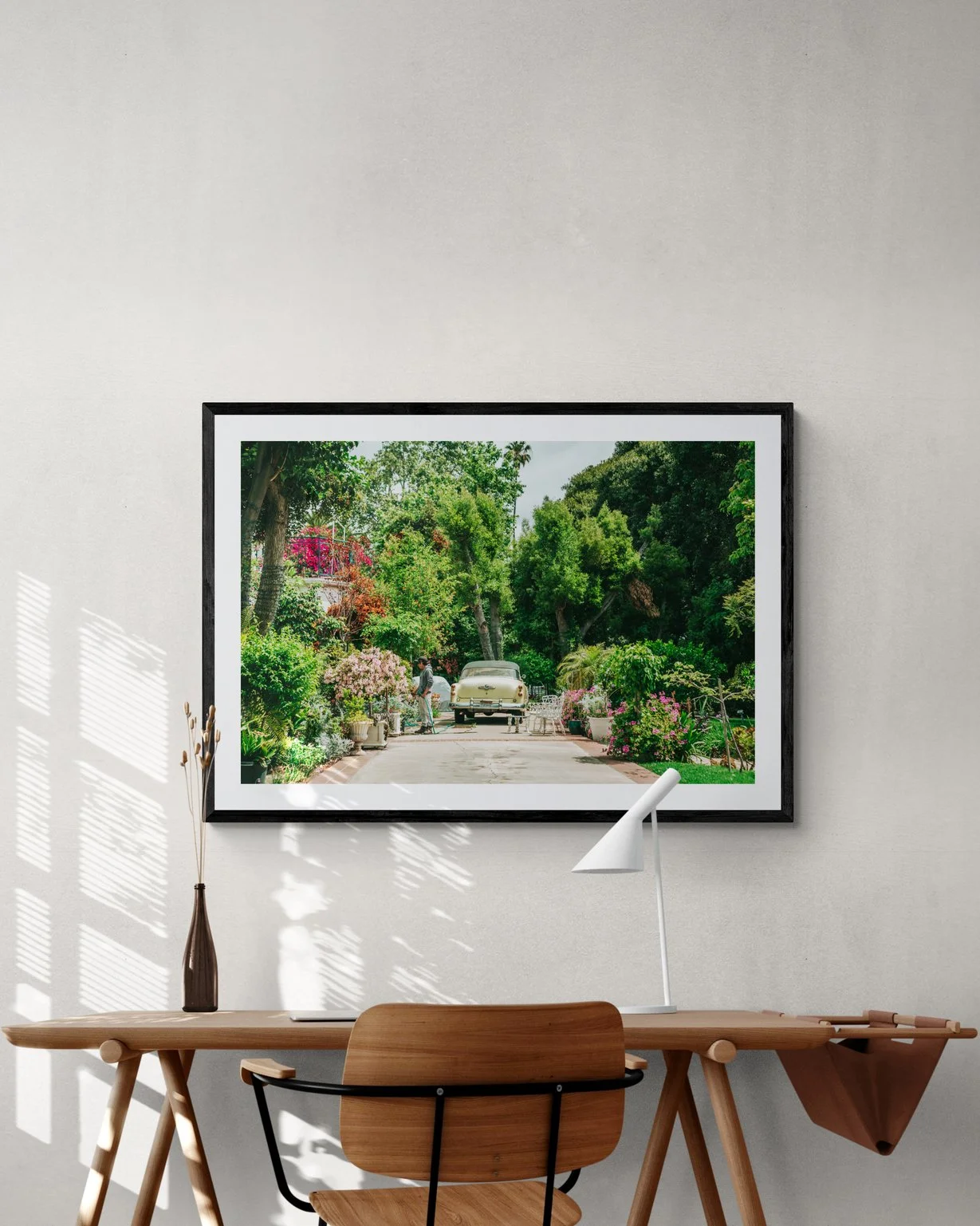 Solid_wood_desk_in_home_office (48).jpg