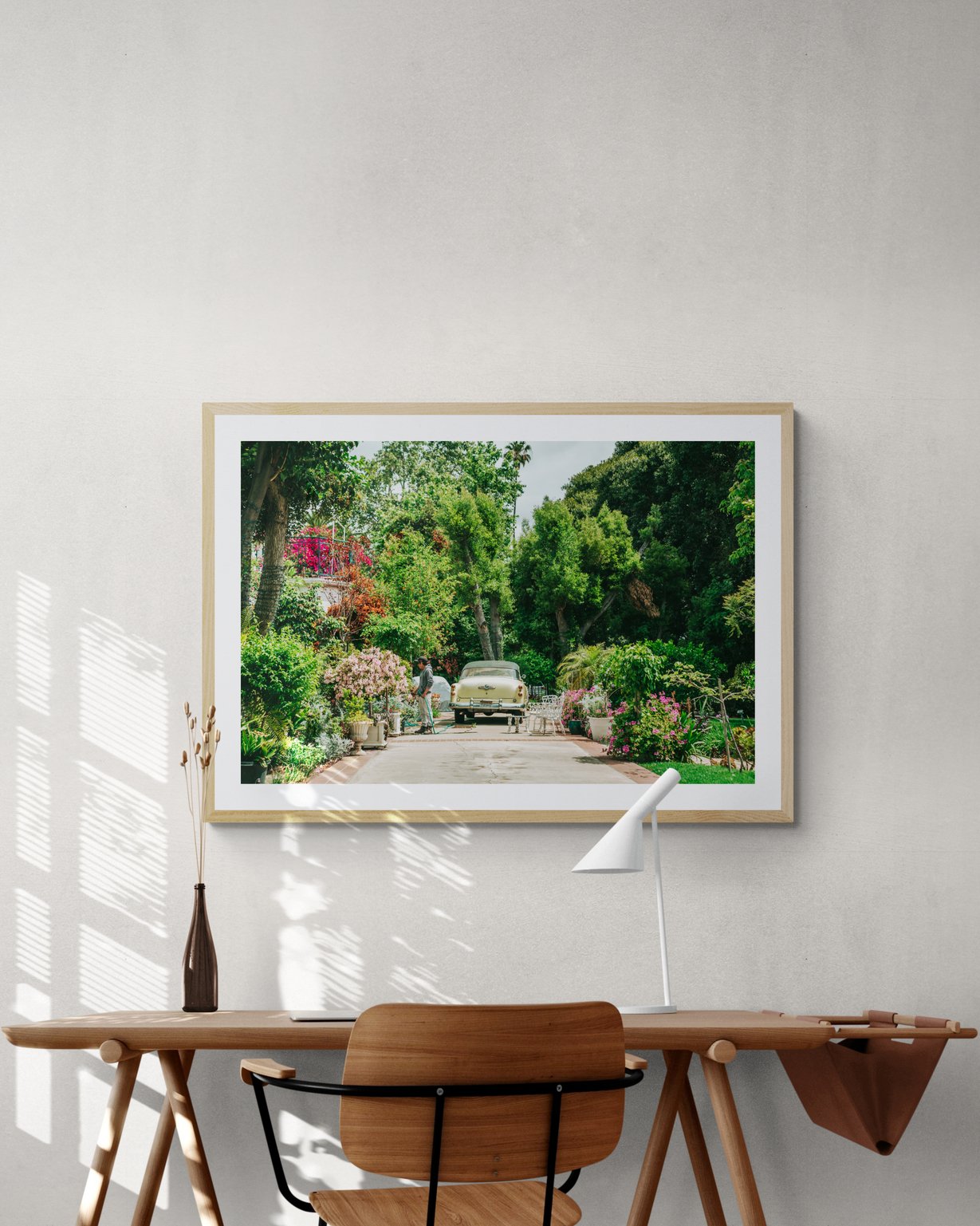 Solid_wood_desk_in_home_office (50).jpg