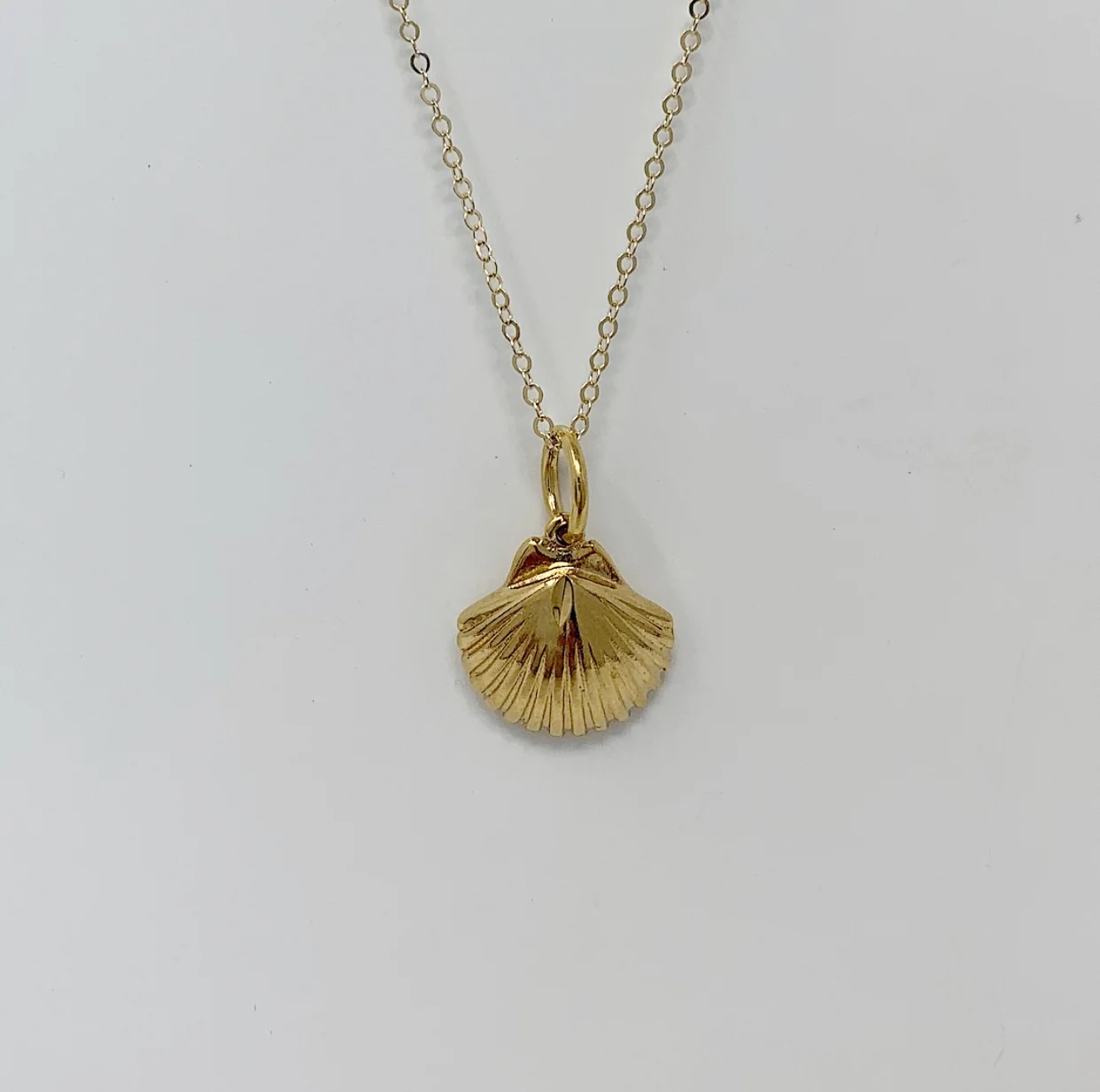 Shelly Necklace