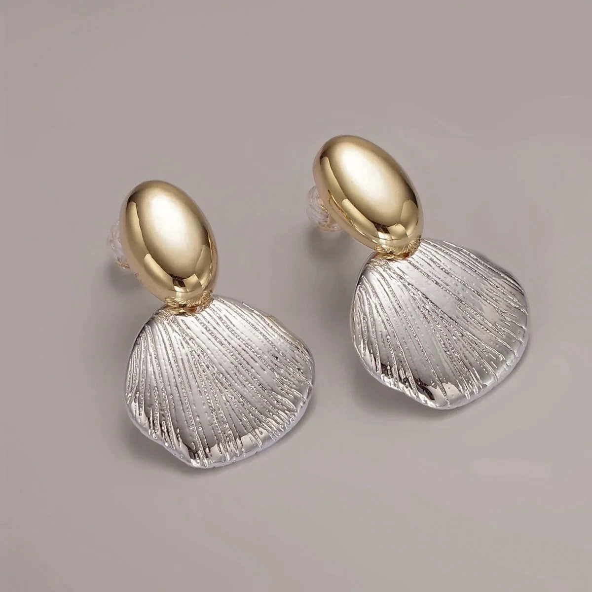 Sloane Shell Drop Earrings