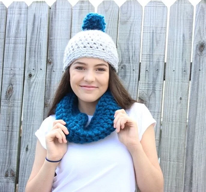 Crochet a Chunky Scarf or Snood