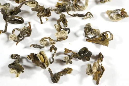 Bi Luo Chun spiraled green tea leaves