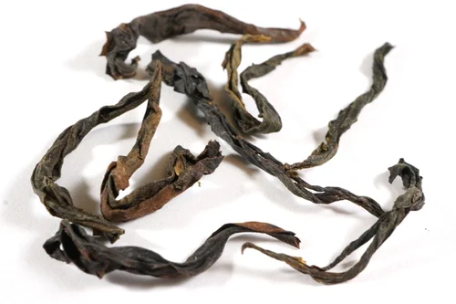 Wuyi rock oolong tea leaves