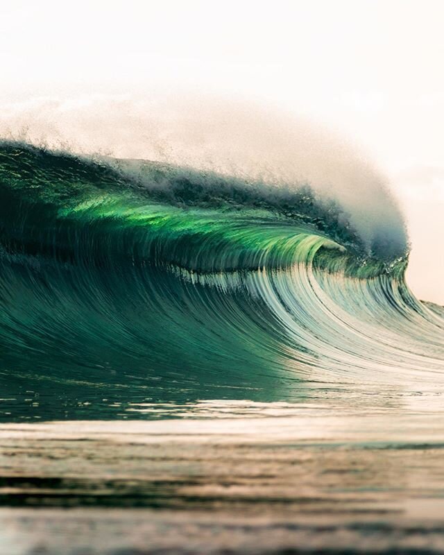 Near perfect winter mornings out in the ocean