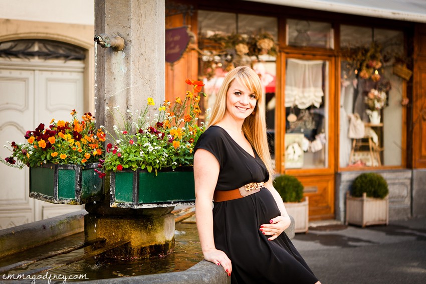 Maternity-portrait-Vevey-19Weeks_010.jpg