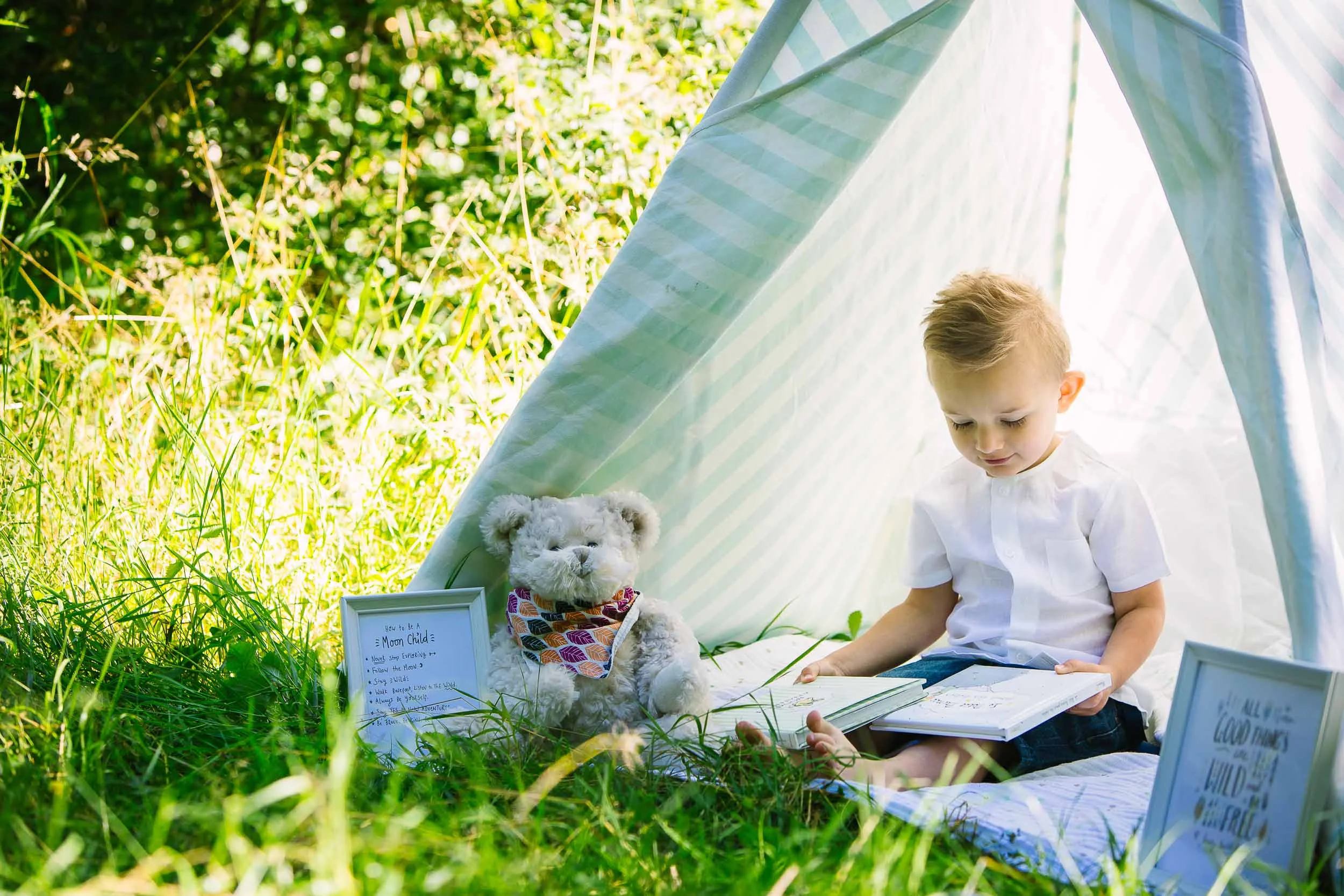 Teepee family photos | Lausanne  and Lake Geneva | Henry