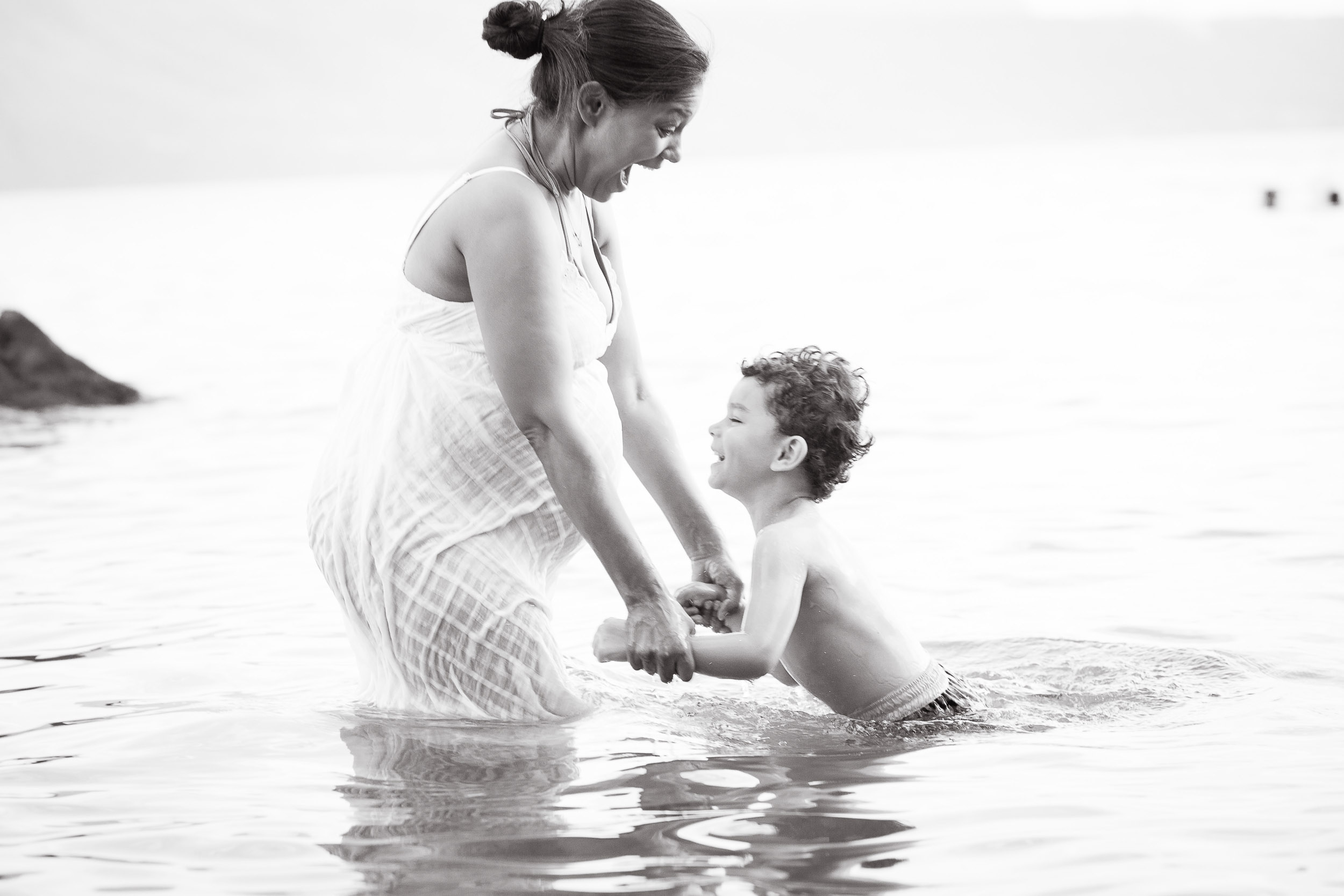 Maternity shoot in summer | Cully | Usha &amp; family