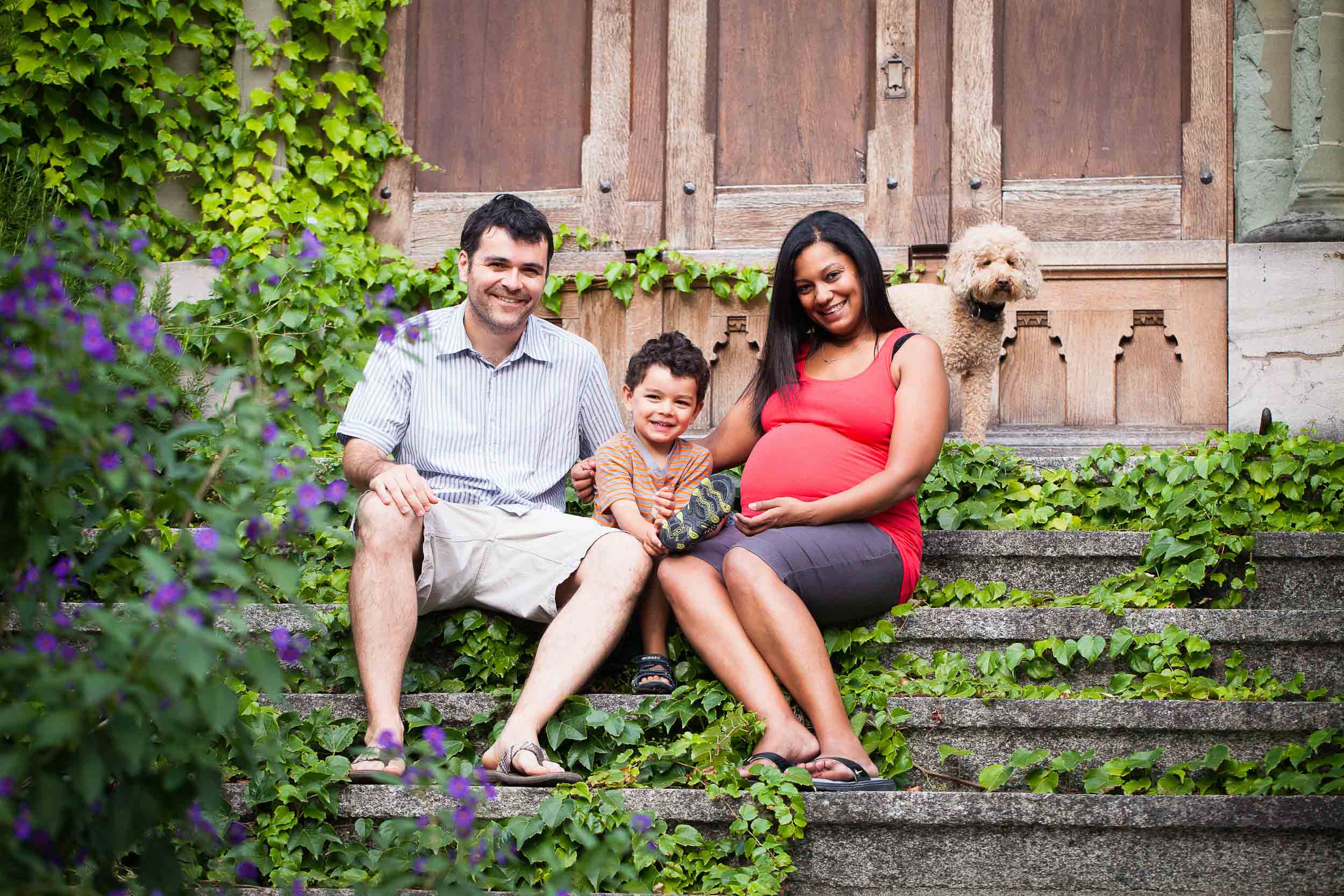 Family maternity photos | Story of the Photo | Cully
