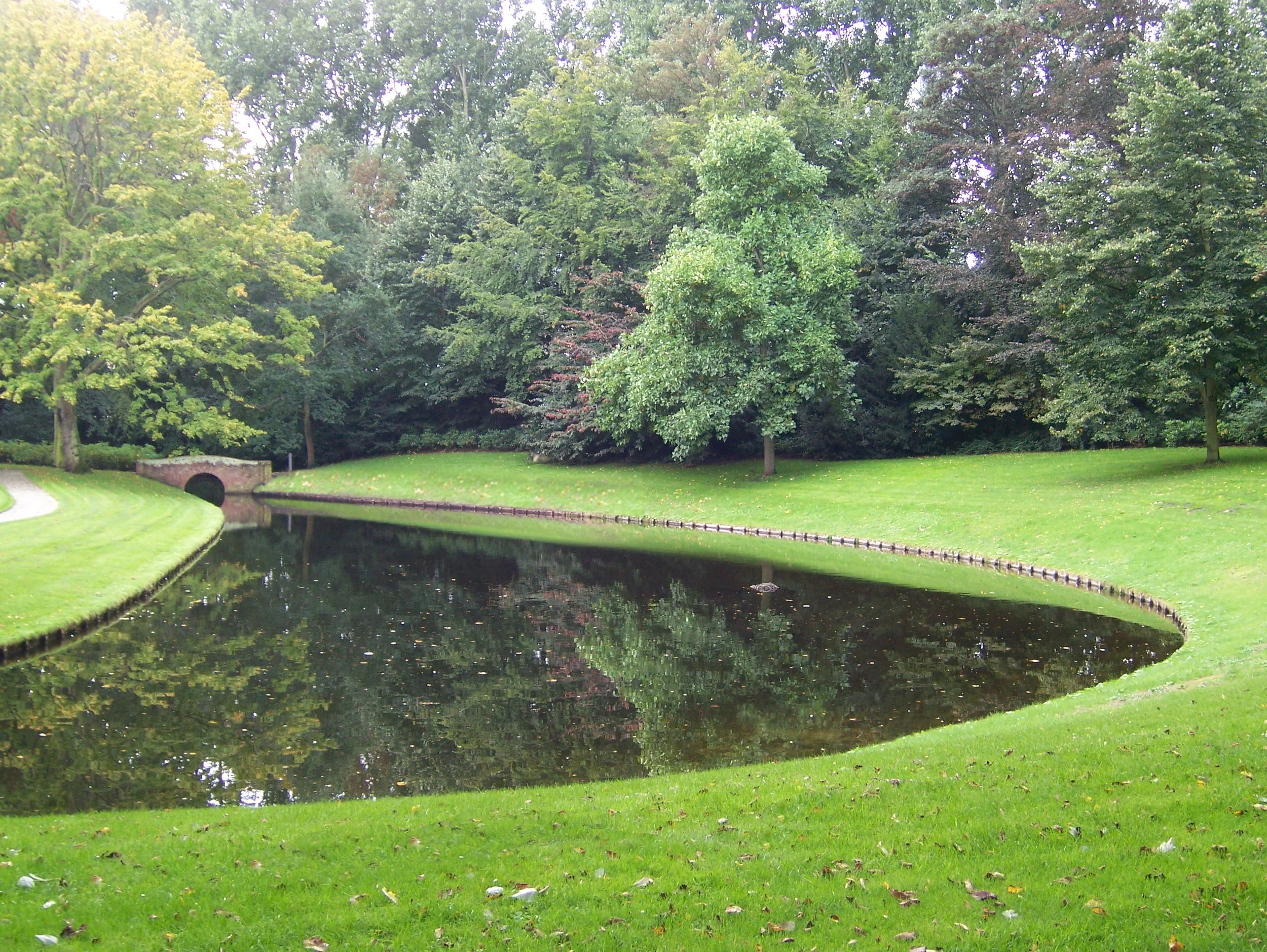 4 1 7 Catshuis foto vijver 100_1484.jpg
