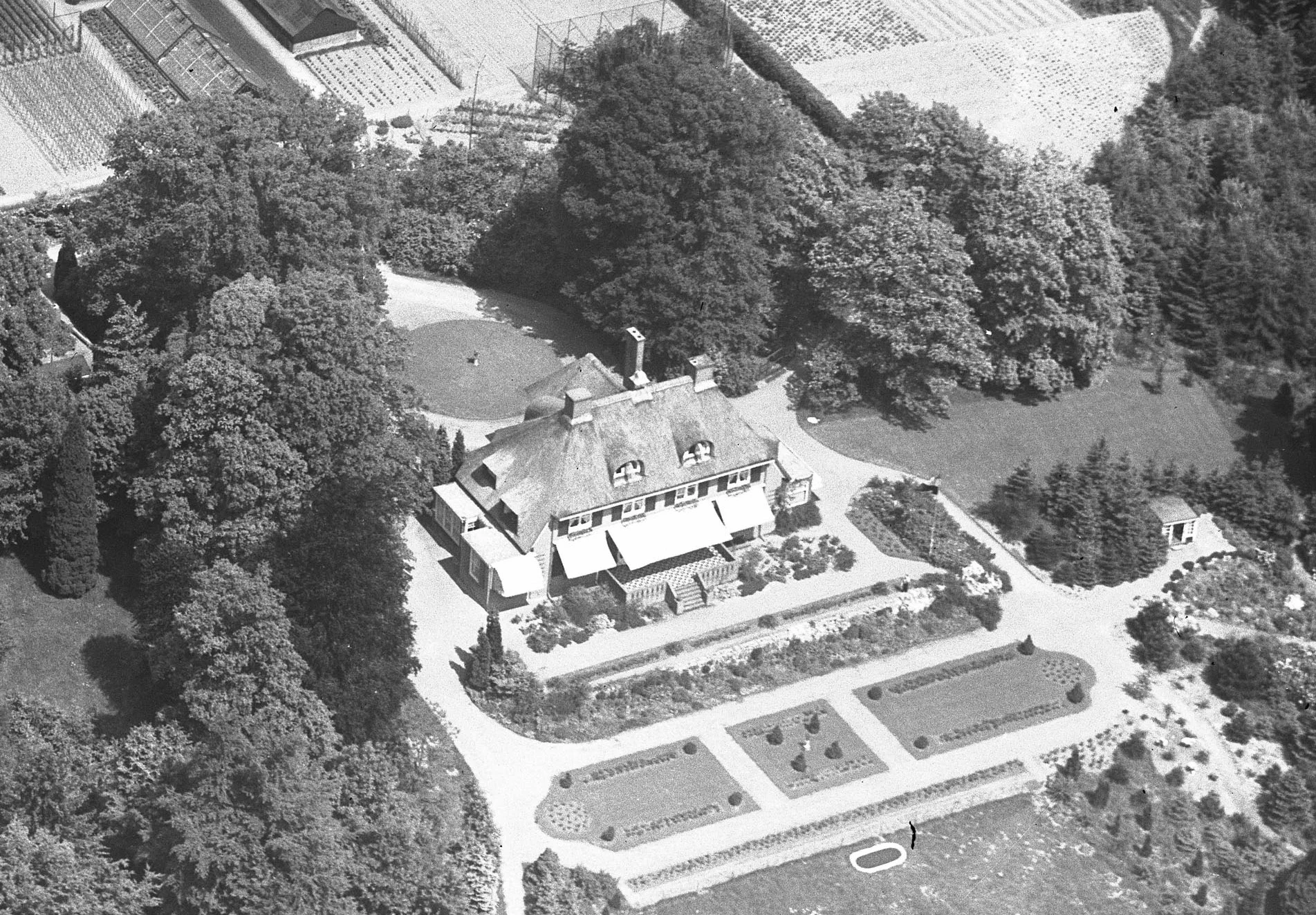 4 6 5 OORSPRONG foto villa.jpg