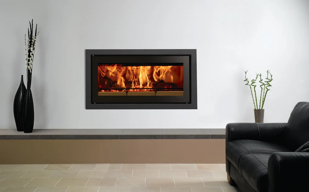 riva-studio-2-profil-3-lb.jpg